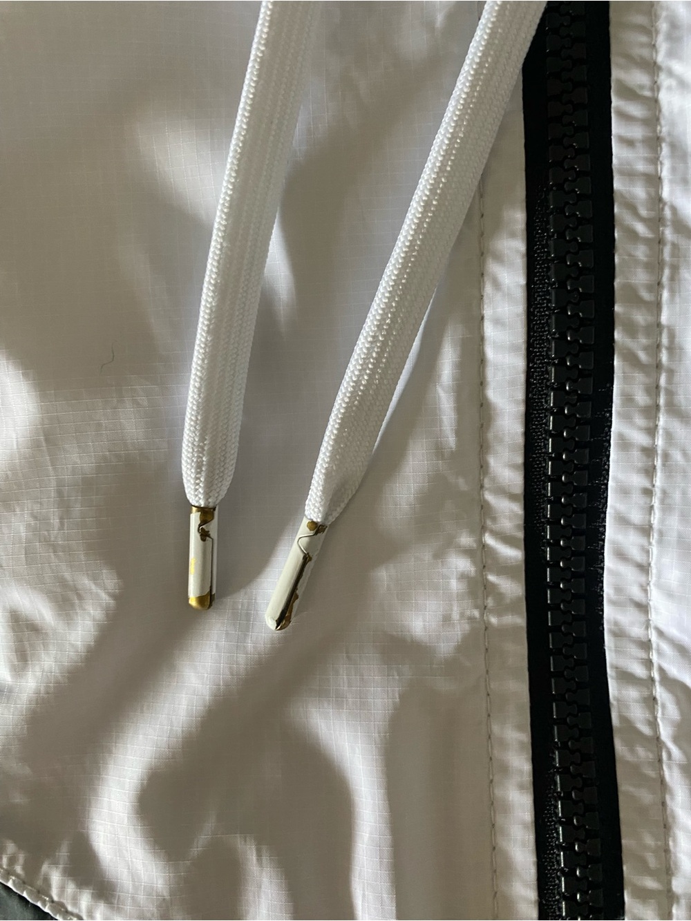 Nike Black and White Hooded Windbreaker Jacket - Picture 5 of 7